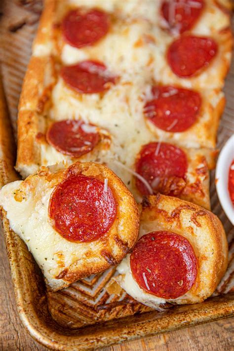 Cheesy Bread Pizza