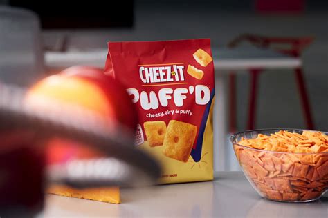 Cheez It Puffs Ad
