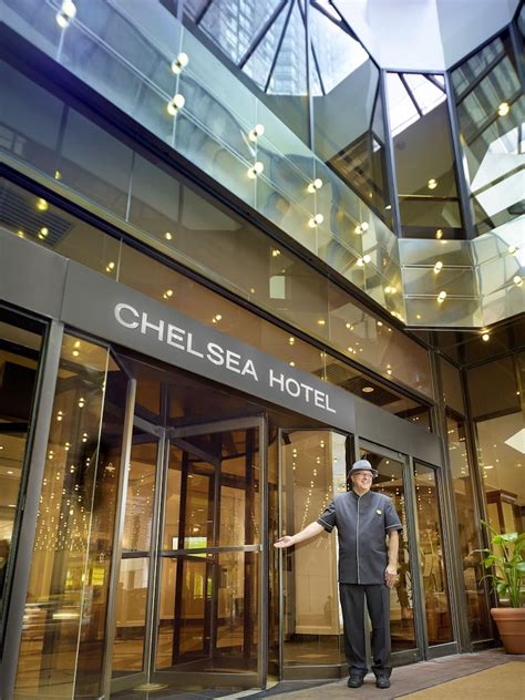 chelsea hotel toronto canada amenities
