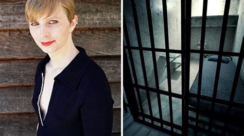 chelsea manning solitary confinement