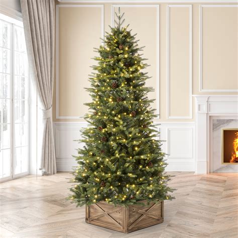 6’ Green Scotch Pine Artificial Christmas Tree with 300 Clear LED