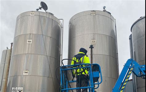 chemical tank cleaning services