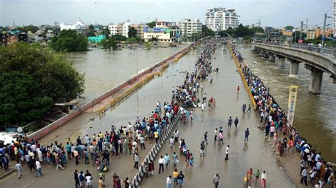 chennai cyclone today live