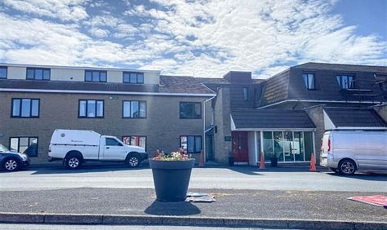 2 bed Apartment for sale Cherry Orchard Port Erin, Port Erin