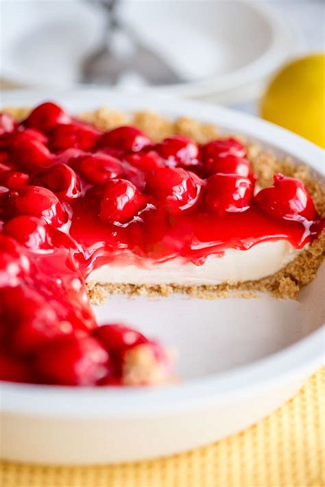 cherry cream pie