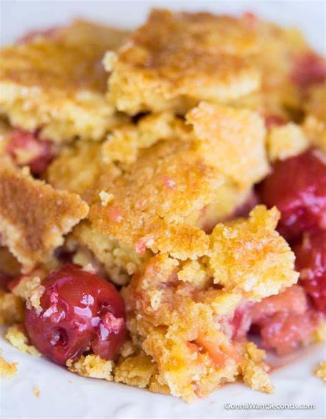 Cherry Cheesecake Dump Cake Recipe
