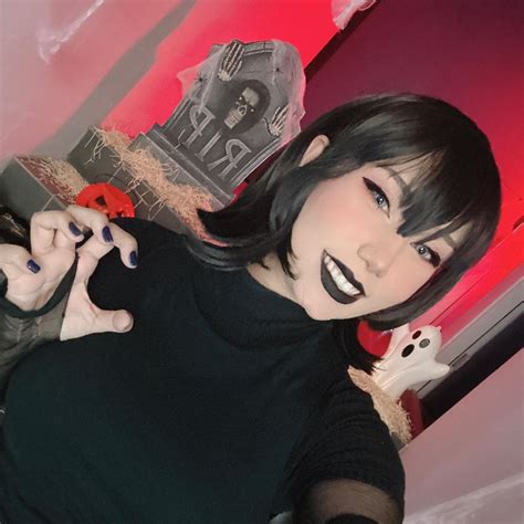 cherryneedlesll valorie robles