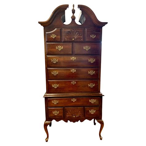 chest of drawers highboy