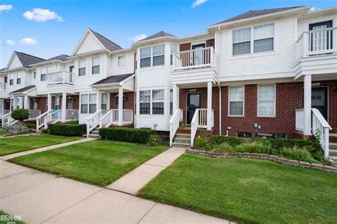 Chesterfield Mi Condos