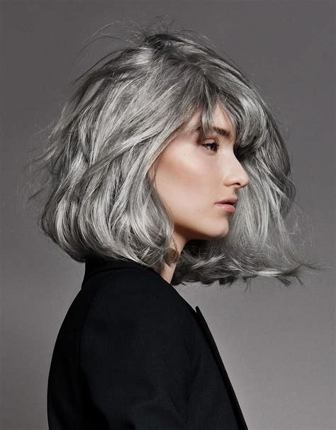1001 + looks impeccables avec une coloration grise Haare grau färben