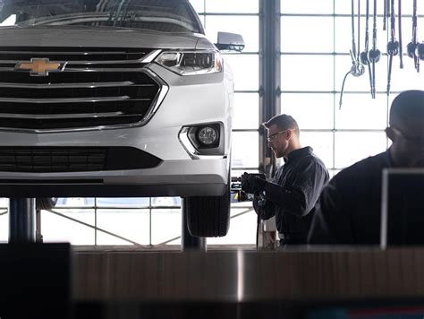 chevy service department hours