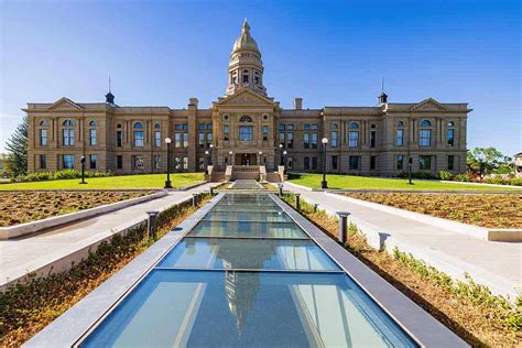 cheyenne wyoming capitol building tour