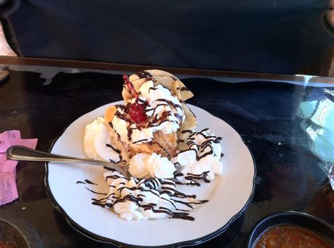 Chi Chi's Fried Ice Cream: A Fun And Delicious Dessert Recipe