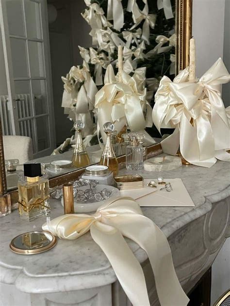 chic christmas decor