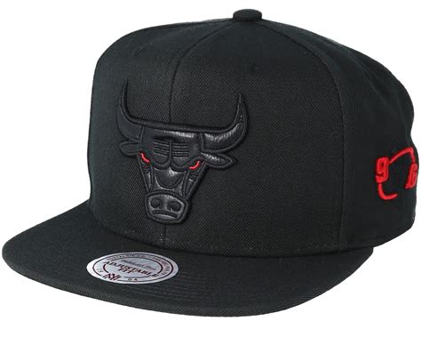 chicago bulls cap black