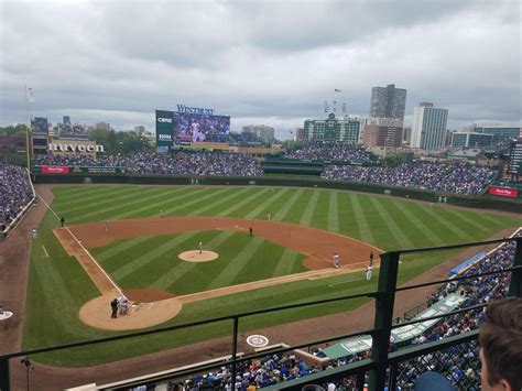chicago cubs day games