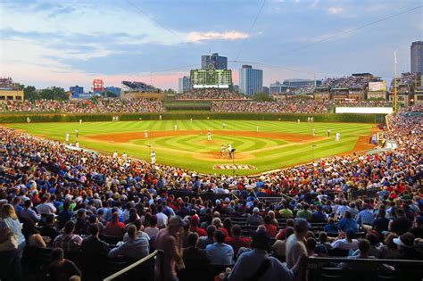 chicago cubs tours of wrigley field