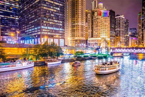 chicago river night