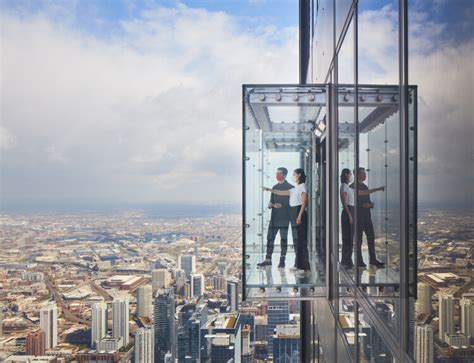 chicago willis tower skydeck hours