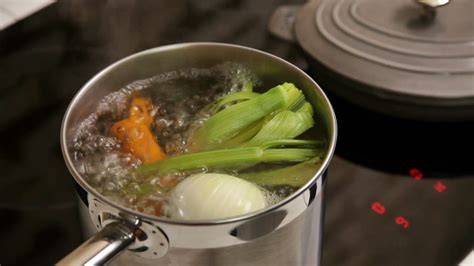 chicken broth boiling