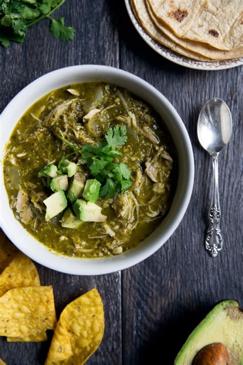 chicken chile verde slow cooker