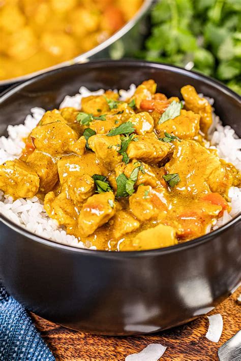 Chicken Curry Using Coconut Milk And Curry Paste