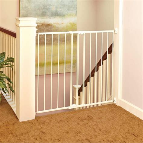 Child Gates For Stairs With Banisters
