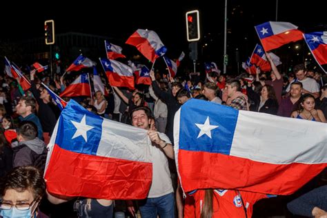 chile rejects new constitution