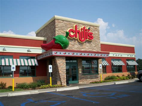 chili's near me open now