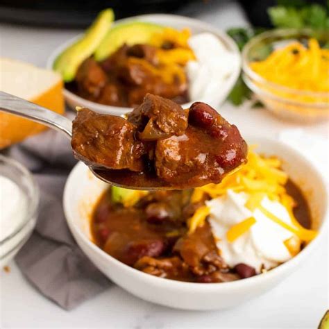chili made with beef chuck roast
