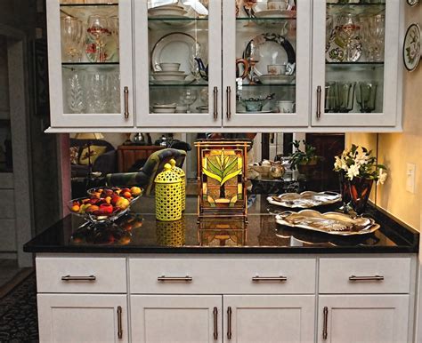 China Cabinet Buffet
