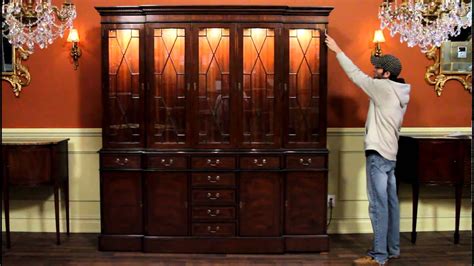 Brighten Up Your Space with China Cabinet Lights: A Guide to Choosing the Best Lighting for Your Display Cabinet