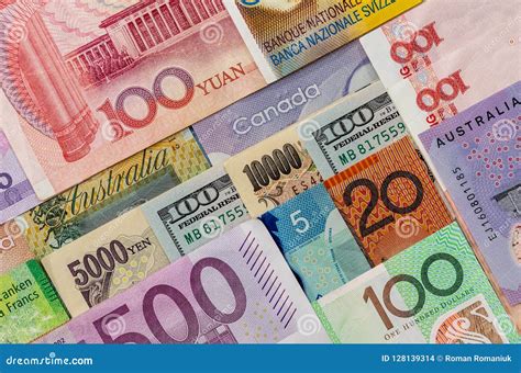 chinese currency to canadian dollar