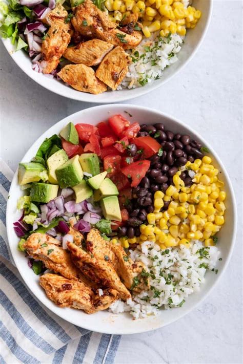 chipotle mexican grill high protein bowl