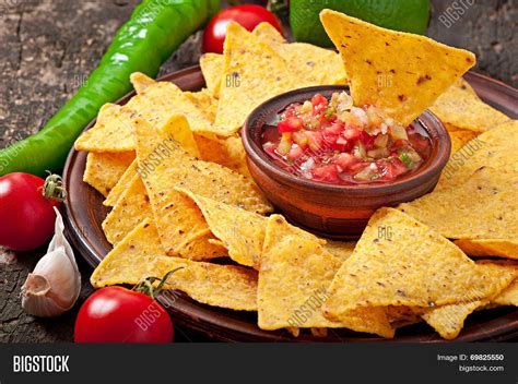 Chips And Salsa Nacho