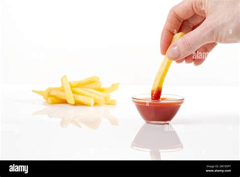 Chips Dip Mit Ketchup