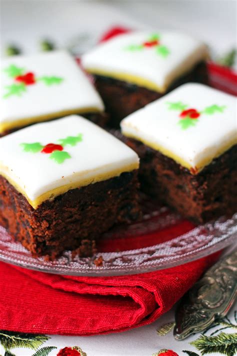Chocolate Christmas Fruit Cake Recipe