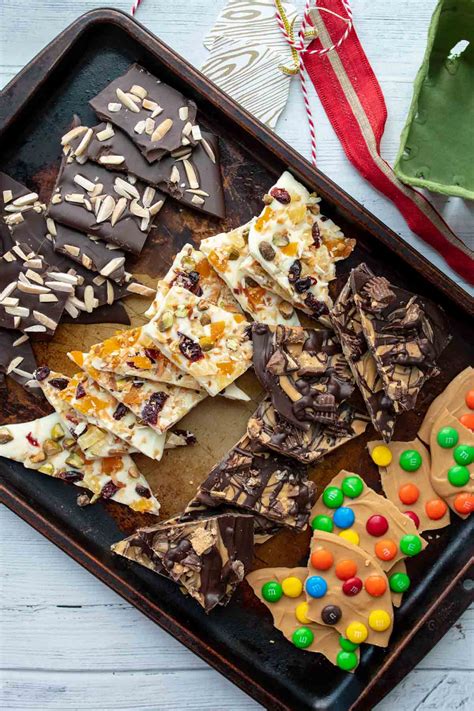 HOW TO MAKE THE ABSOLUTE BEST CHOCOLATE BARK Recipe Chocolate bark recipe, Christmas bark