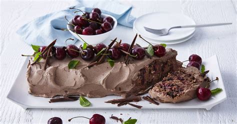 Impress Holiday Guests With a Classic Chocolate Yule Log Recipe Chocolate yule log recipe