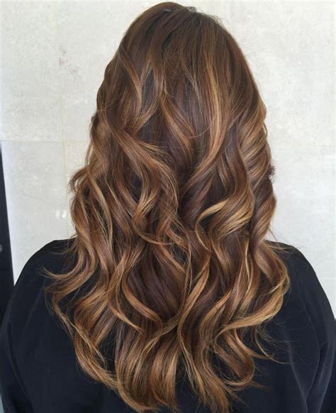 chocolate hair color with caramel highlights