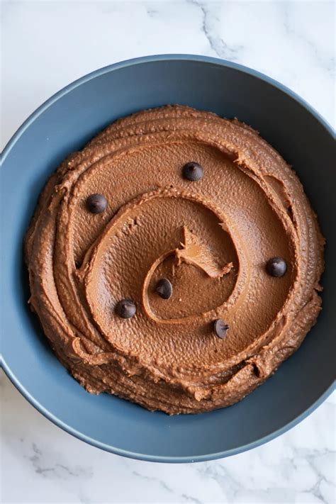 Chocolate Hummus Cake