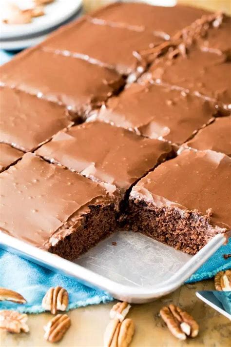 chocolate sheet pan cake