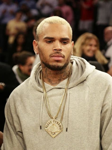 7 Rocking Example of Chris Brown Blonde Hair