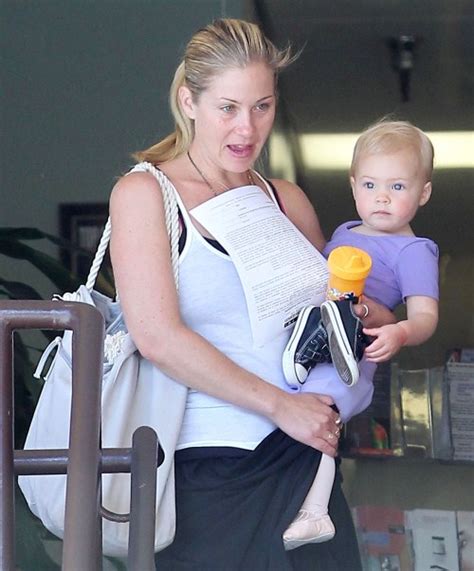 christina applegate baby pictures