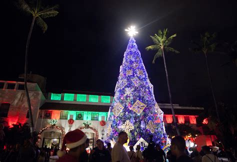 Best Thanksgiving Events in Waikiki and Honolulu Honolulu city lights