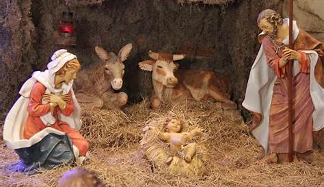 Christmas Around The World Nativity Scene Wallpaper Wall Mural By Magic Murals