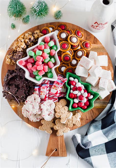 Impress Your Guests With A Festive Christmas Dessert Charcuterie Board