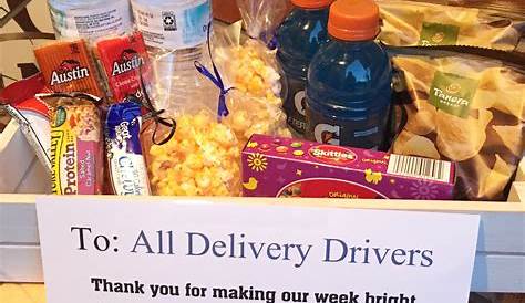 Christmas Gift Ideas For Ups Driver UPS Hilft Dem Weihnachtsmann UPS Mitarbeiter