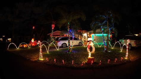 Boynton Beach neighborhood starts Christmas lights competition