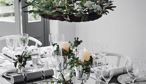 Christmas Table Decorations With Hessian